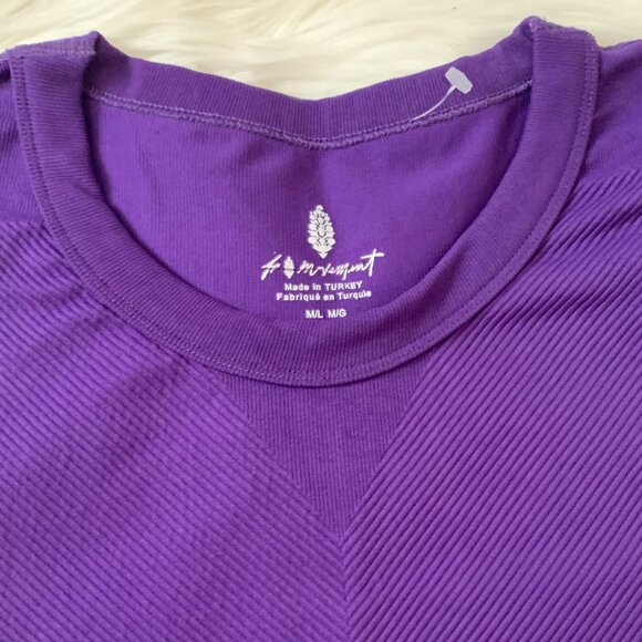 FREE PEOPLE MOVEMENT Ribbed Knit Crop Muscle Tank Top in Dark Purple Sz M/L - Picture 2 of 3